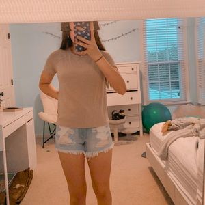 american eagle t shirt